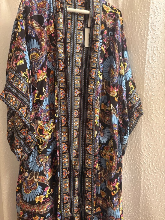 Haute Hippie Other - Haute Hippie Black Floral Paisley Kimono Reversible size Large NWTS